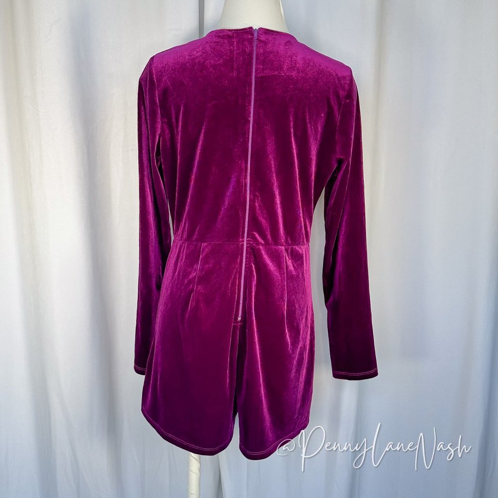 Charlotte Russe Deep V Neck Velvet Romper Purple - Picture 8 of 10